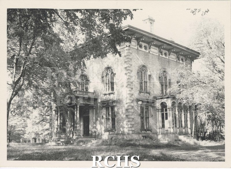 Black and white photograph of Tallman House.