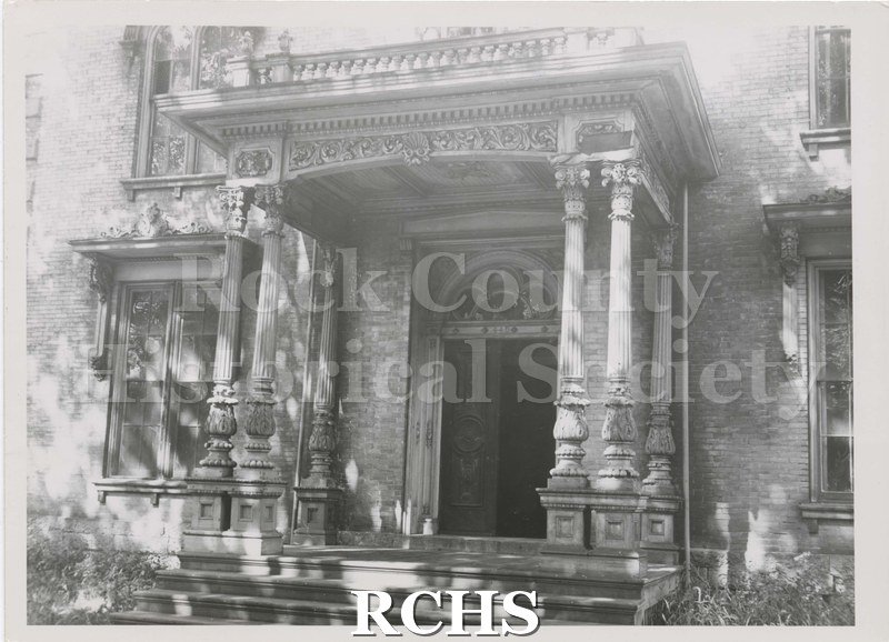 Black and white photograph of Tallman House.