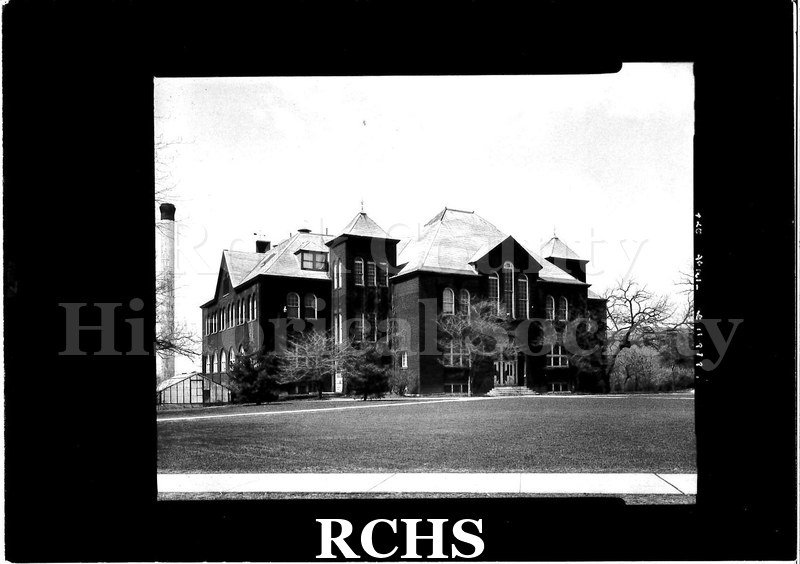 Black and white photograph of Daniel Burham Pearsons Hall of Science Beloit College 1891, a large two story building.