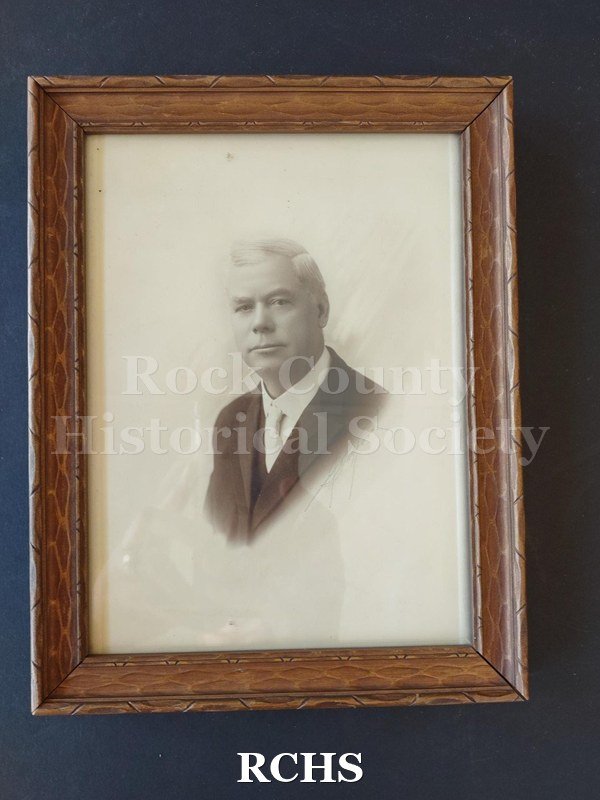 Black and white portrait of David Beaton. He was affiliated with the First Congregational United Church of Christ in Janesville.