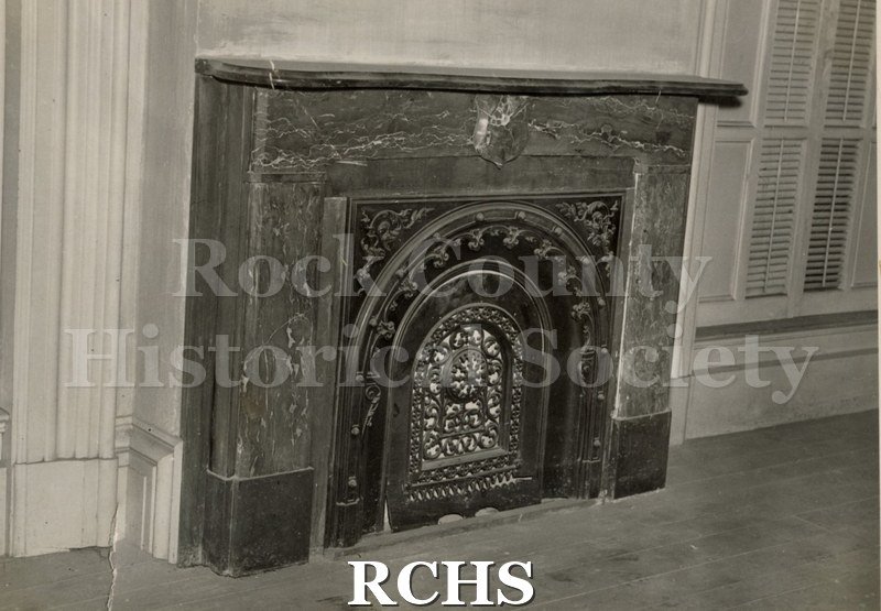 Black and white photograph of the Tallman House Lincoln Bedroom fireplace.