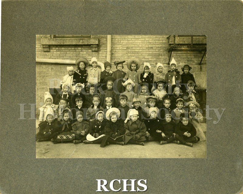 Black and white photograph of a group of school children from unidentified school.