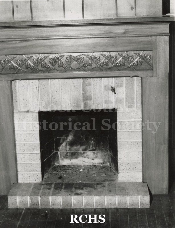 Black and white photograph of the Pliny Norcross-David Holmes residence.