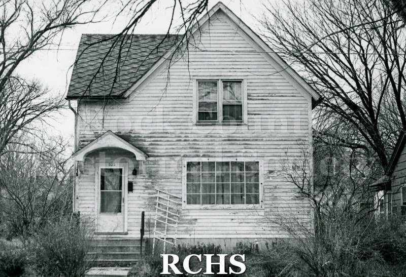 Black and white photograph of 525 Madison St., Janesville, WI (demolished c. July 1, 1971).