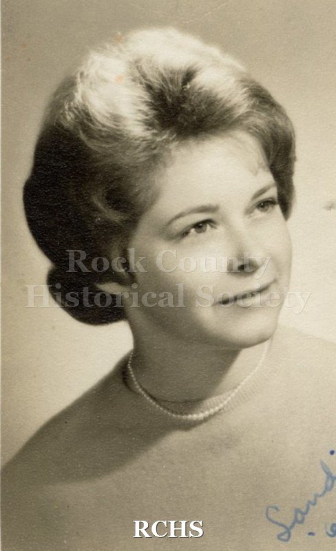 Black and white portrait of an unidentified young woman, Janesville High School graduate. Photo was from the personal collection of Bruce Bell, JHS class of 1965.