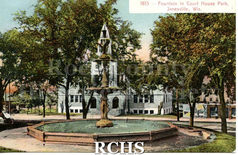 Postcard. Color postcard of 1813 Fountain in Court House Park, Janesville, Wis.