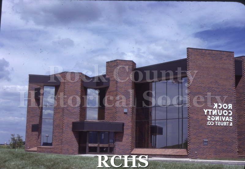 Historic image of Color - 2021 Holiday Dr - Rock County Savings & Trust Co.